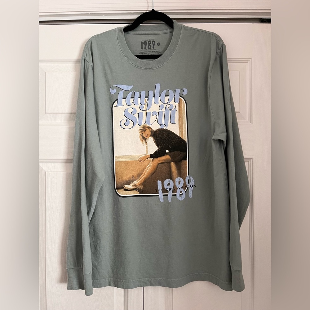 Taylor Swift From The Vault Green 1989 (Taylor's Version) Long Sleeve